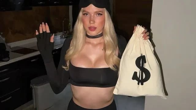 Nữ Đẹp Vàng Mũm Mĩm Bị Bắt Quay Phim Khiêu Gợi Hấp Dẫn