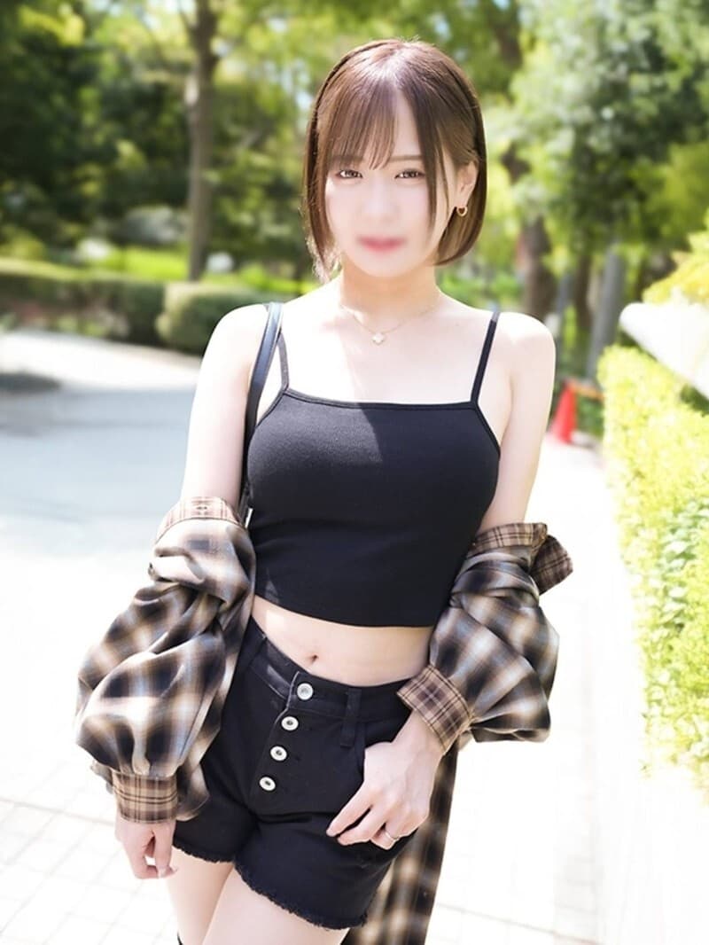 FC2-PPV-4815389 2025: Vợ mảnh mai 29 tuổi tái ngộ bạn tình cũ với cuộc yêu mãnh liệt