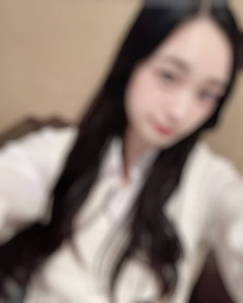 FC2-PPV-4837387: Người đẹp đầy lông quyến rũ, lần đầu trải nghiệm nóng bỏng