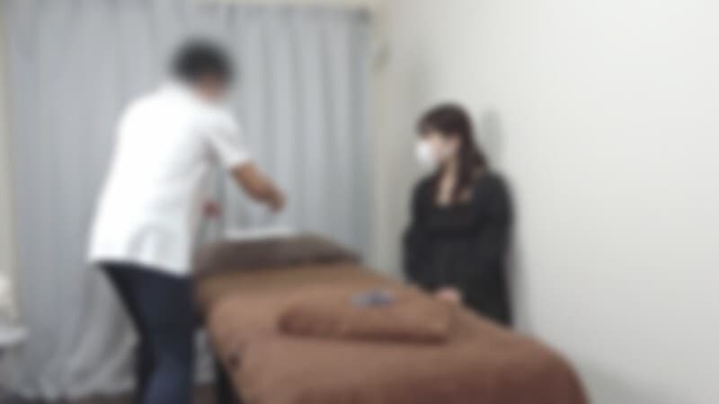 FC2-PPV-4839869 - Gái văn phòng xinh đẹp quyến rũ da trắng nõn