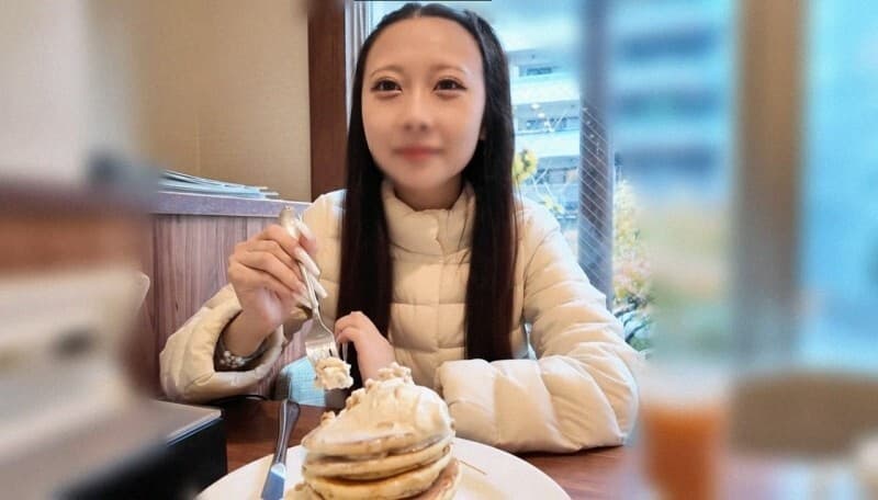 FC2-PPV-4843498 - Vũ điệu chuyên nghiệp 20 tuổi với thân hình OL quyến rũ